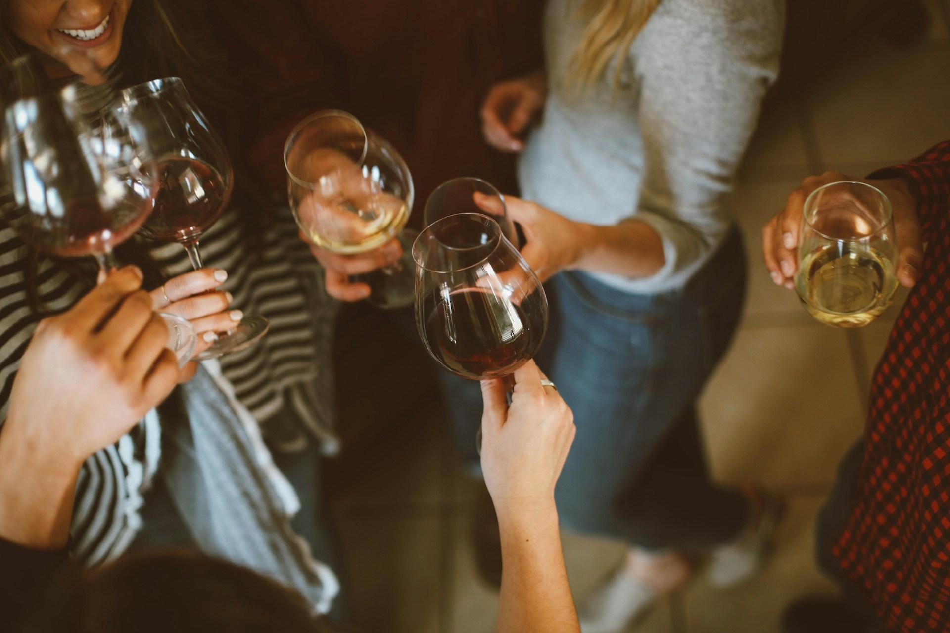 Cover Image for Socialising Without Sabotage: How to Maintain Weight Loss During Summer Barbecues
